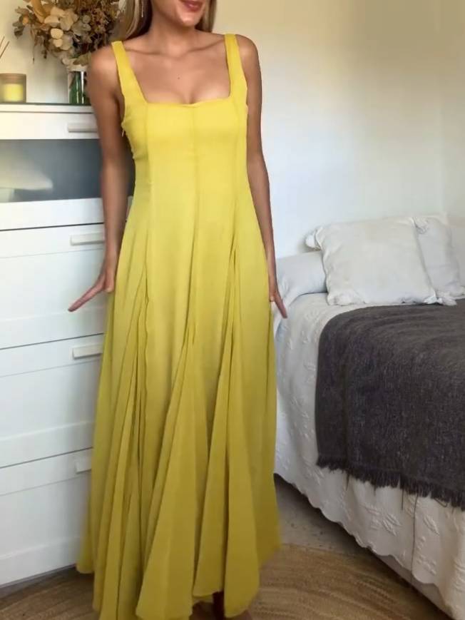 Oriane | Robe longue sans bretelles à encolure carrée