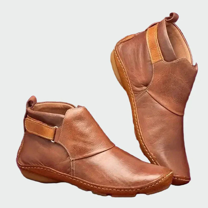 Bottines orthopédiques en cuir