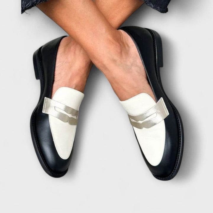 Angele | Mocassins noirs avec effet métallisé brillant