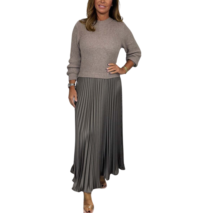 Emilia | Pull Long Avec Jupe Plissée