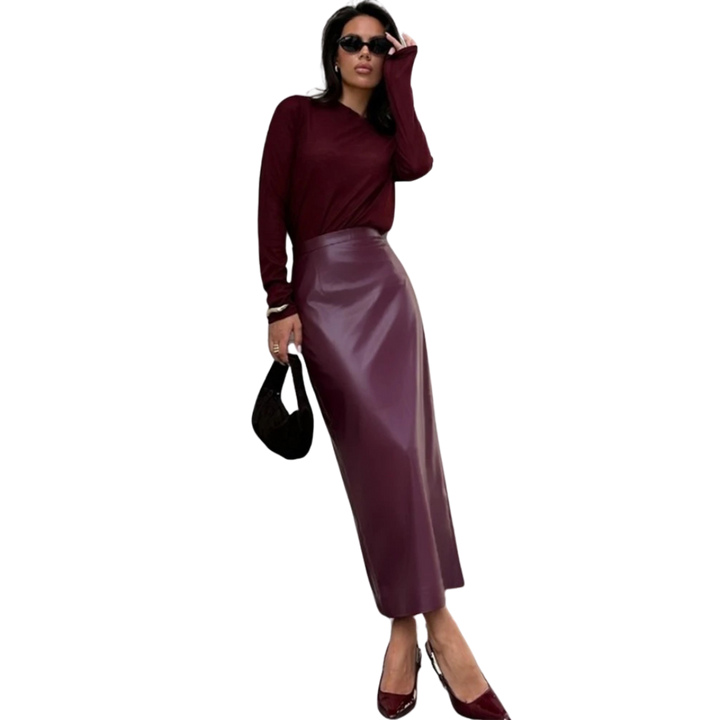 Janine | La Jupe Midi en Vinyle Luxe