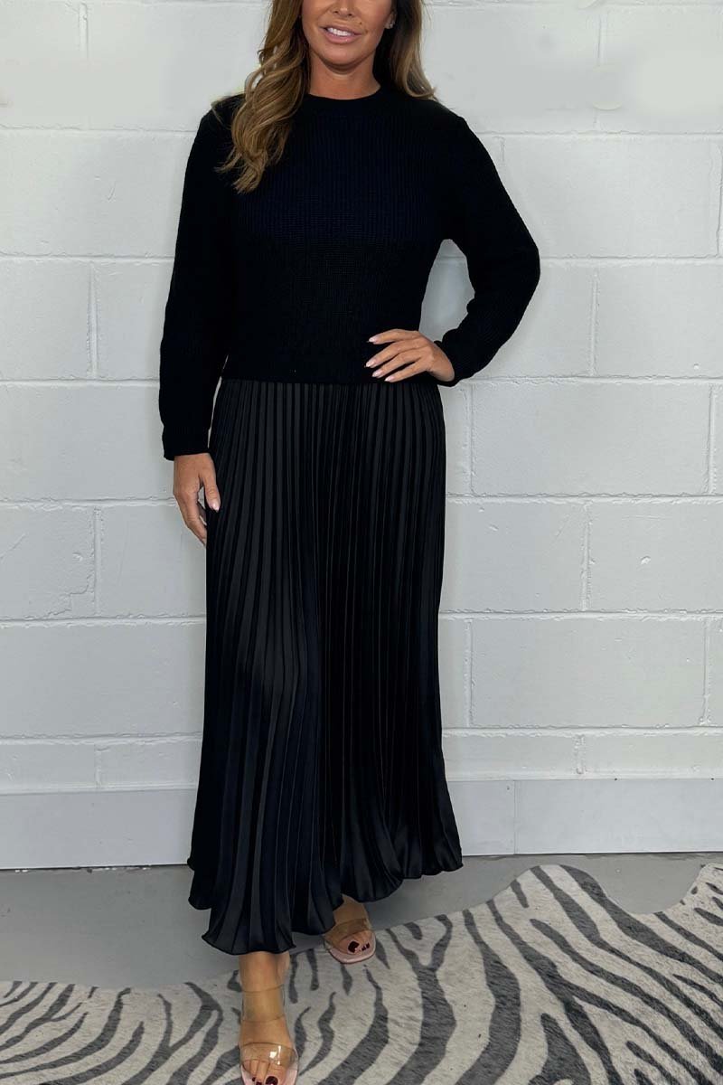 Emilia | Pull Long Avec Jupe Plissée