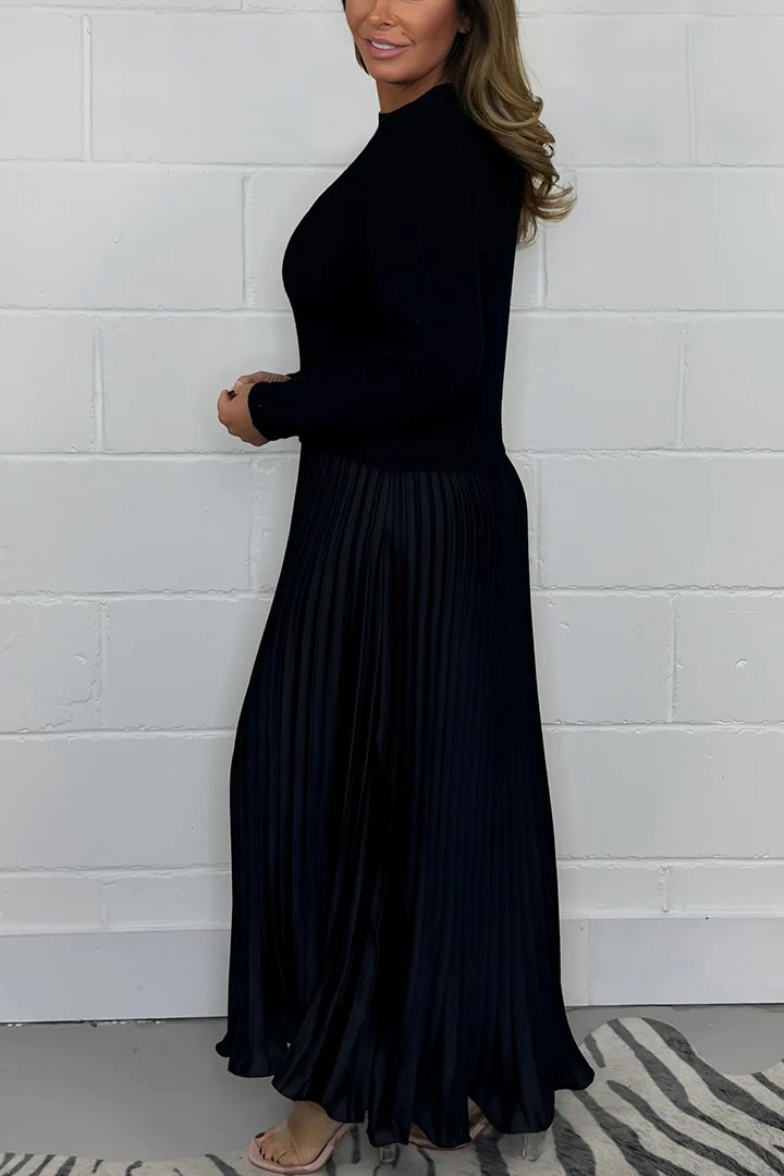 Emilia | Pull Long Avec Jupe Plissée